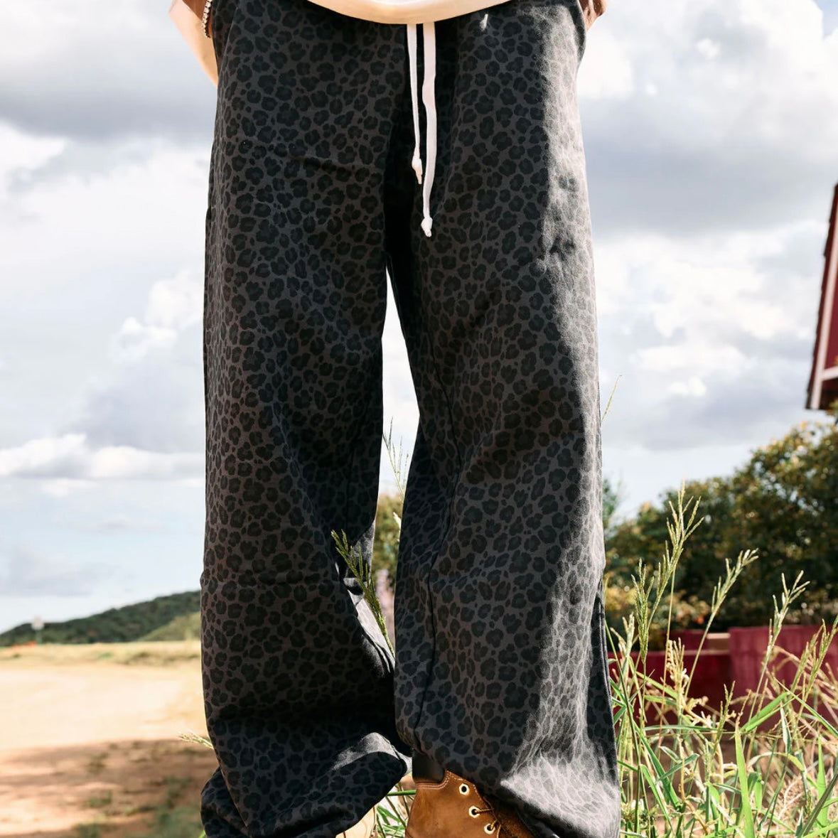 AZVA Black Leopard Art Sweatpants