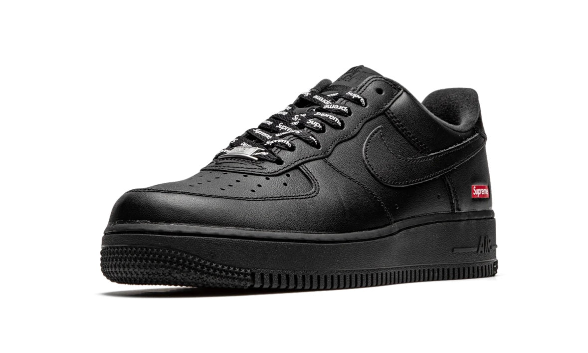 Nike Supreme Air Force 1 Low Black