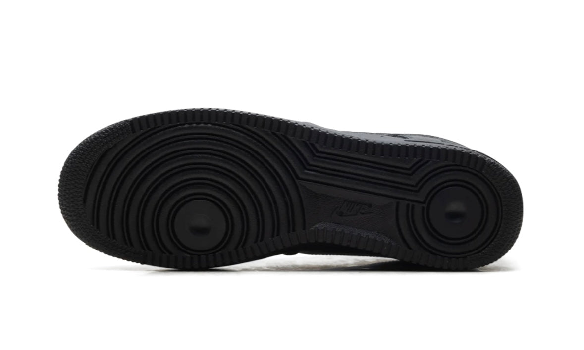 Nike Supreme Air Force 1 Low Black White