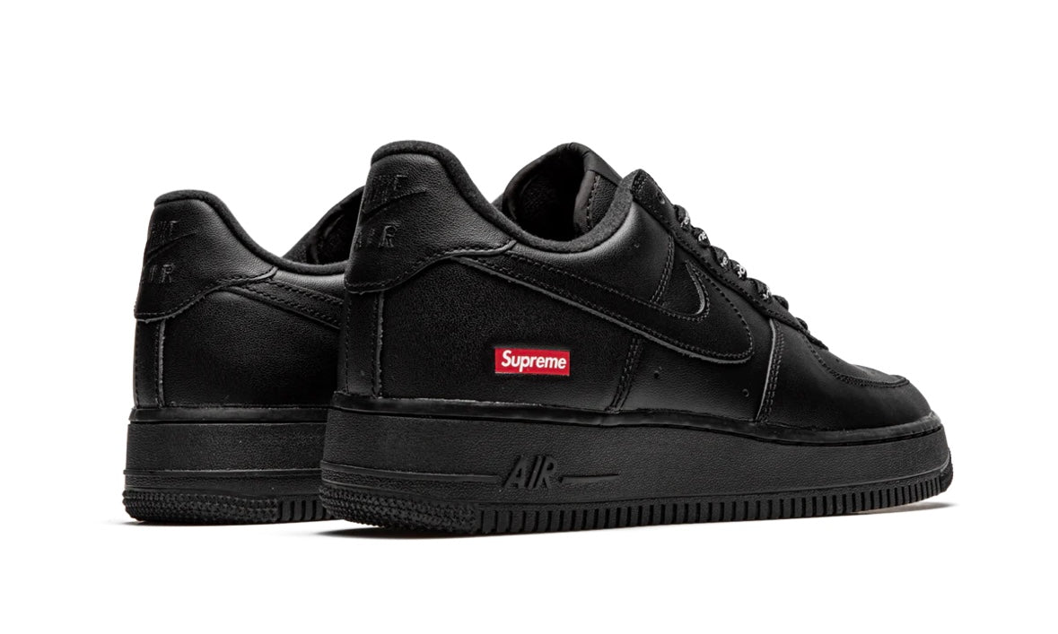 Nike Supreme Air Force 1 Low Black