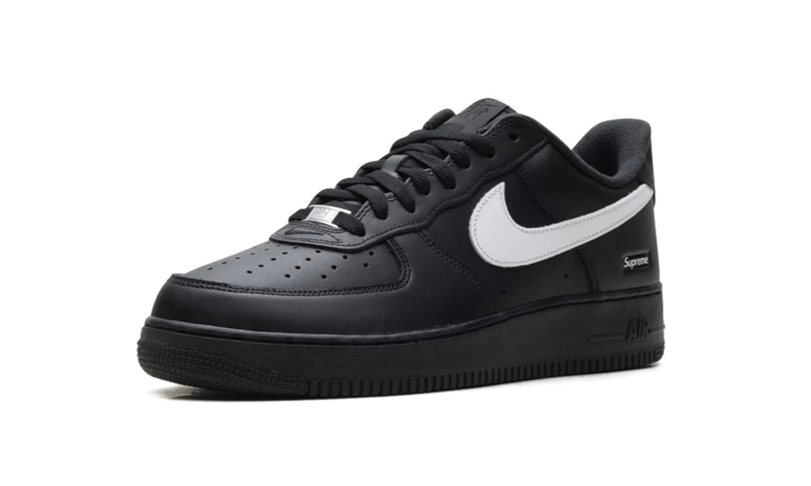 Nike Supreme Air Force 1 Low Black White