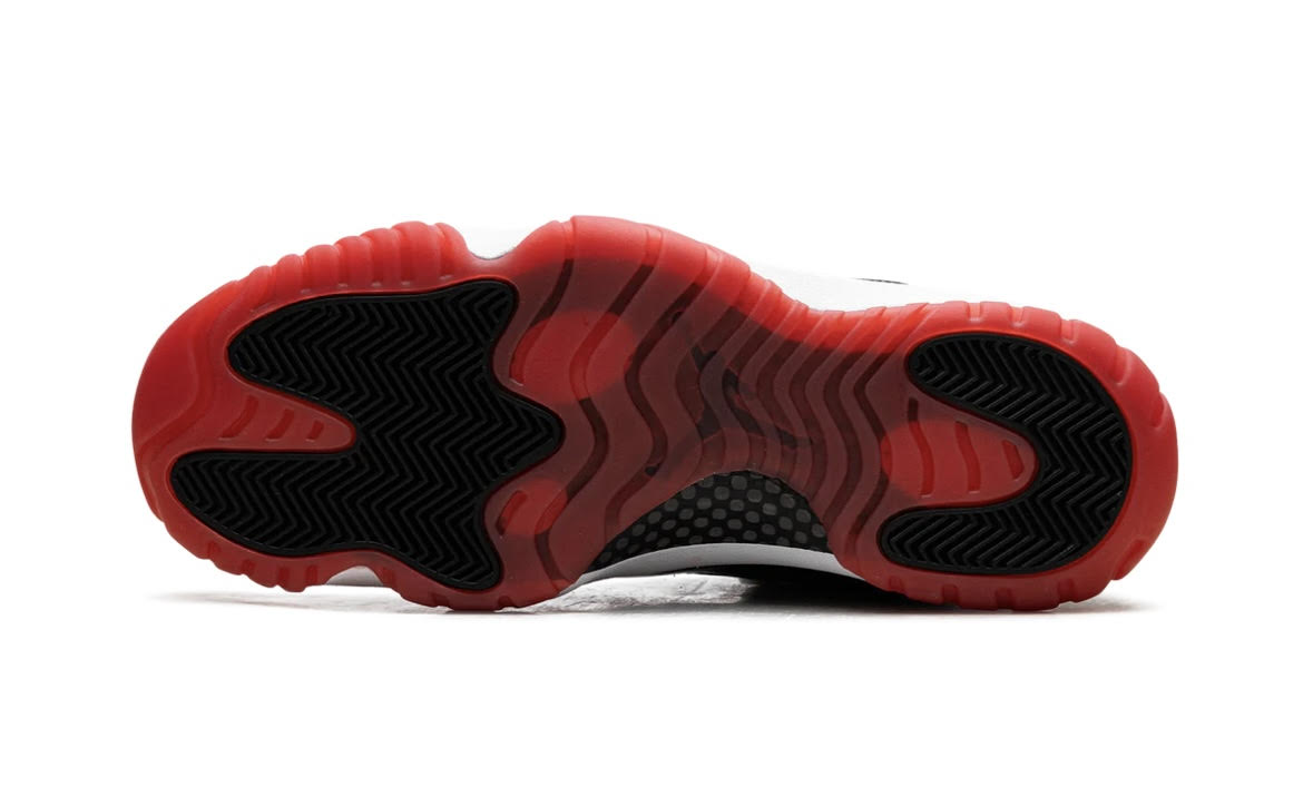 Jordan 11 Low Bred 2025