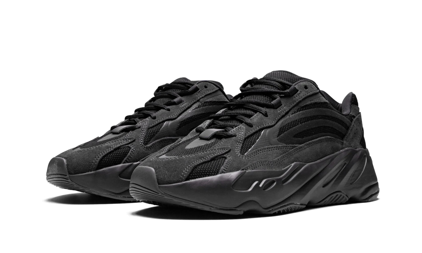 Yeezy 700 V2 Vanta Front