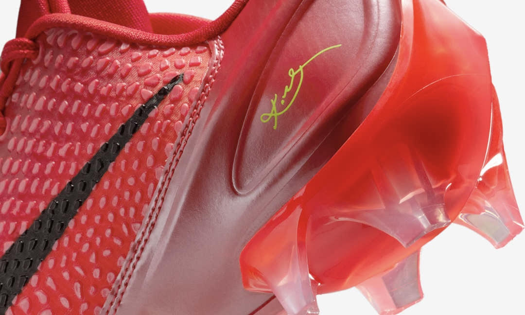 Nike Vapor Edge Kobe 6 Mismatch Grinch Cleats