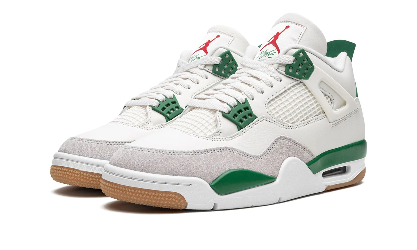 Jordan 4 SB Pine Green Front View
