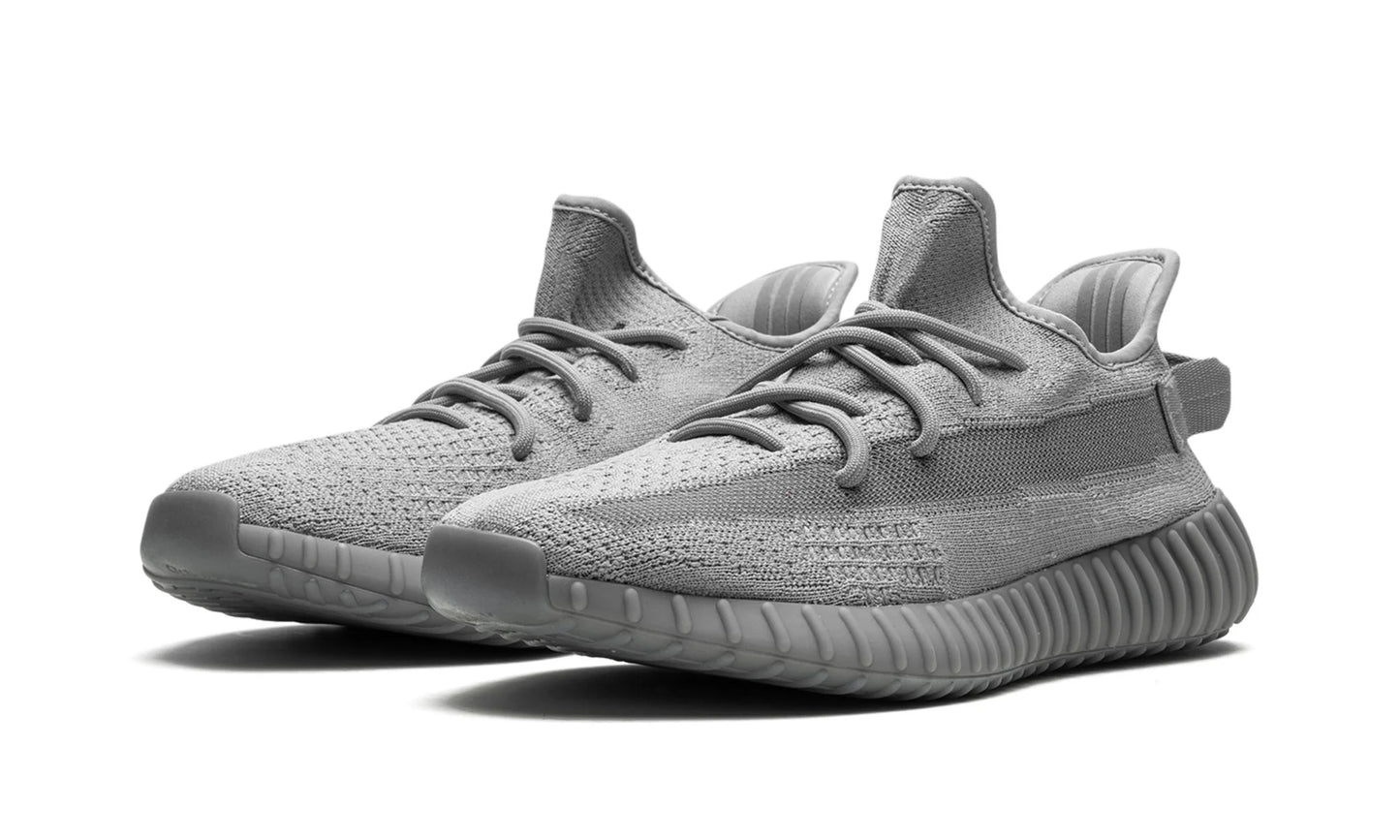Yeezy 350 V2 Steel Grey Front View