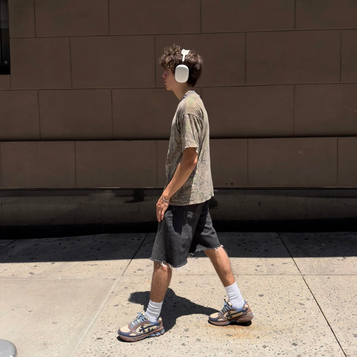 Bravest Studios Dune Kross Kountry Runner