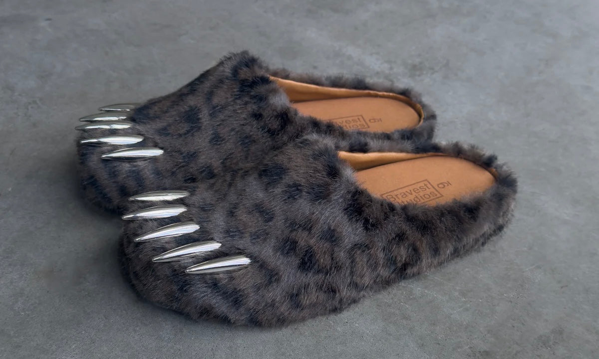 Bravest Studios Dark Leopard Bear Claw Mule