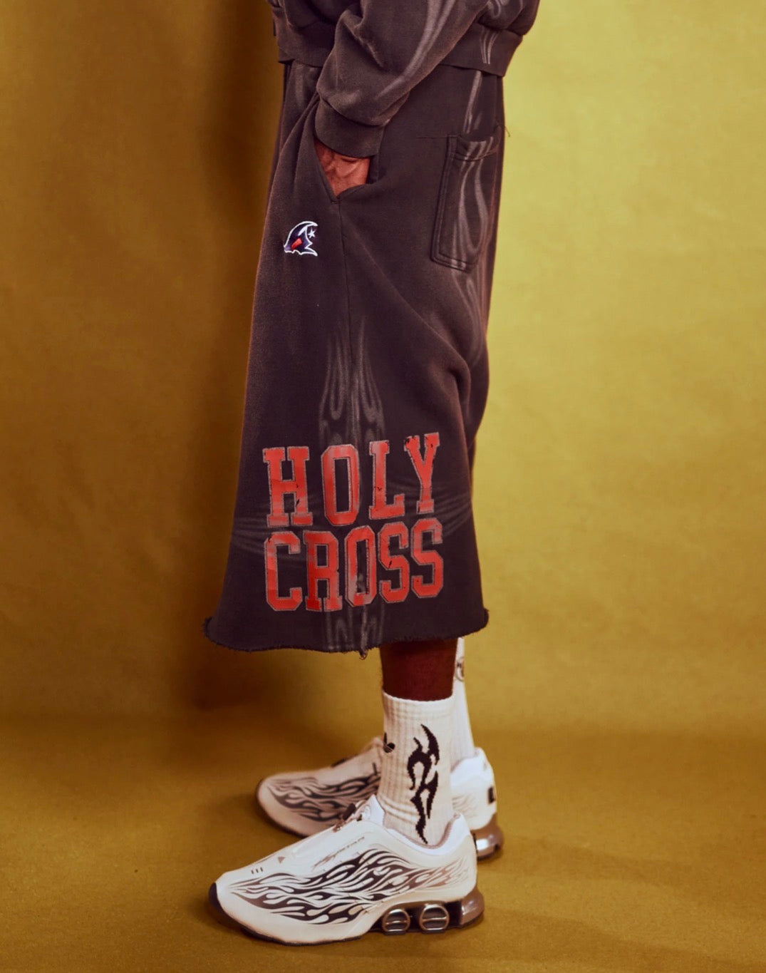 Hellstar Black Holy Cross 3/4 Shorts