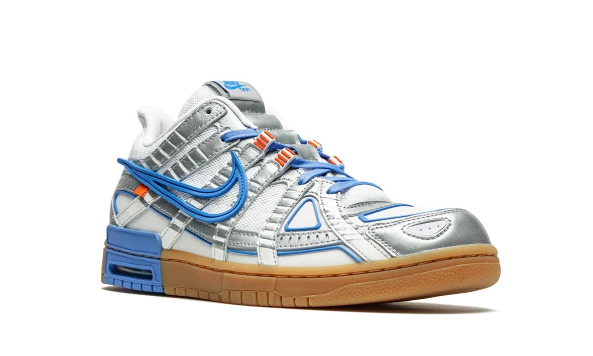 Off-White x Nike Air Rubber Dunk UNC, medial three-quarter view