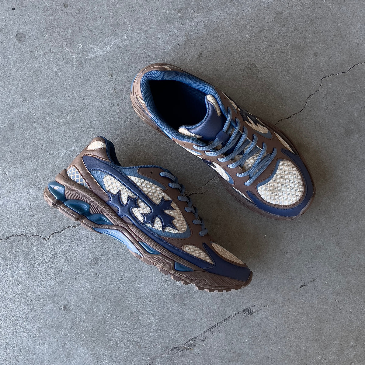 Bravest Studios Dune Kross Kountry Runner