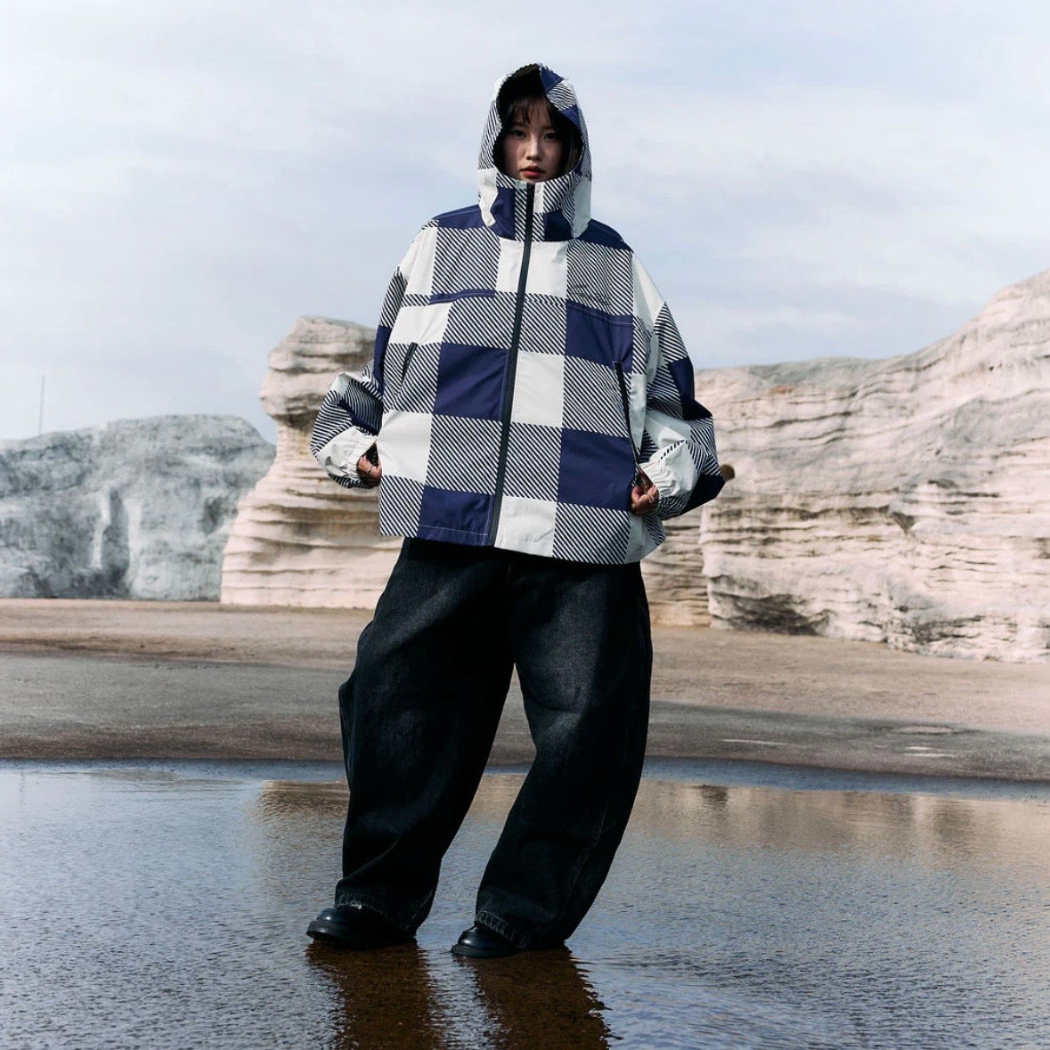 AZVA Checkered Windbreaker