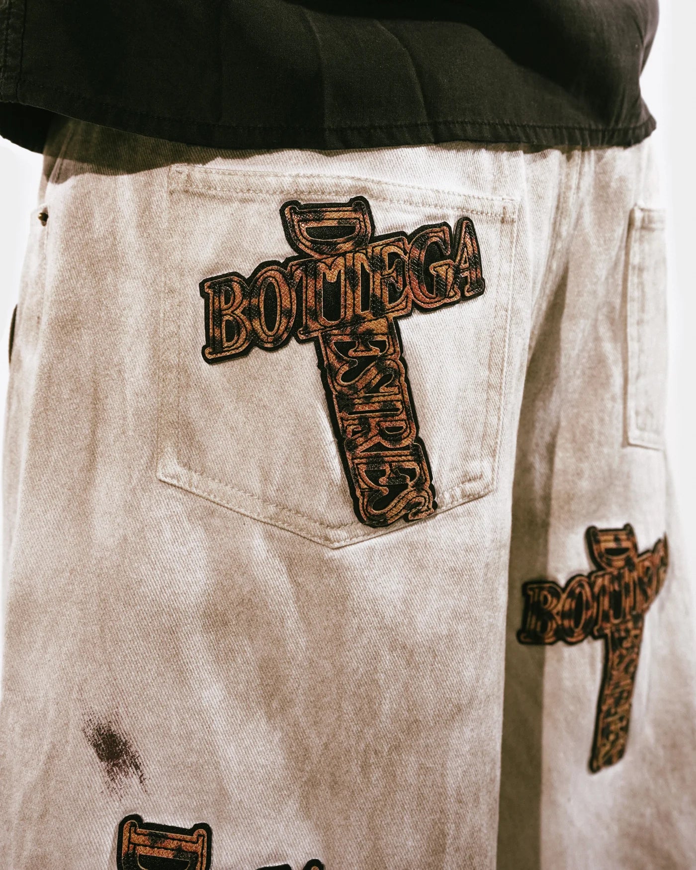 Bottega Desires Dirty White Holy Grail Denim Pants 1/100