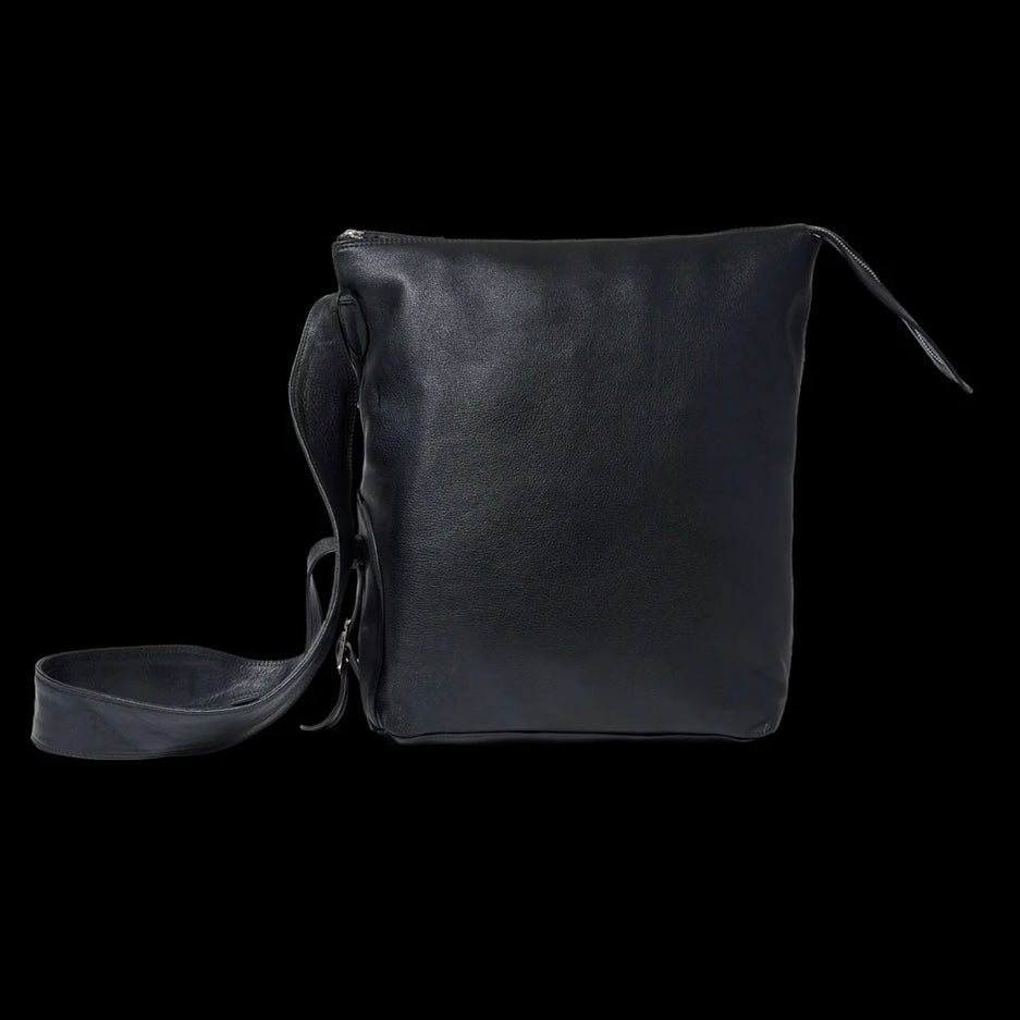 GV Gallery Black Leather Shoulder Bag
