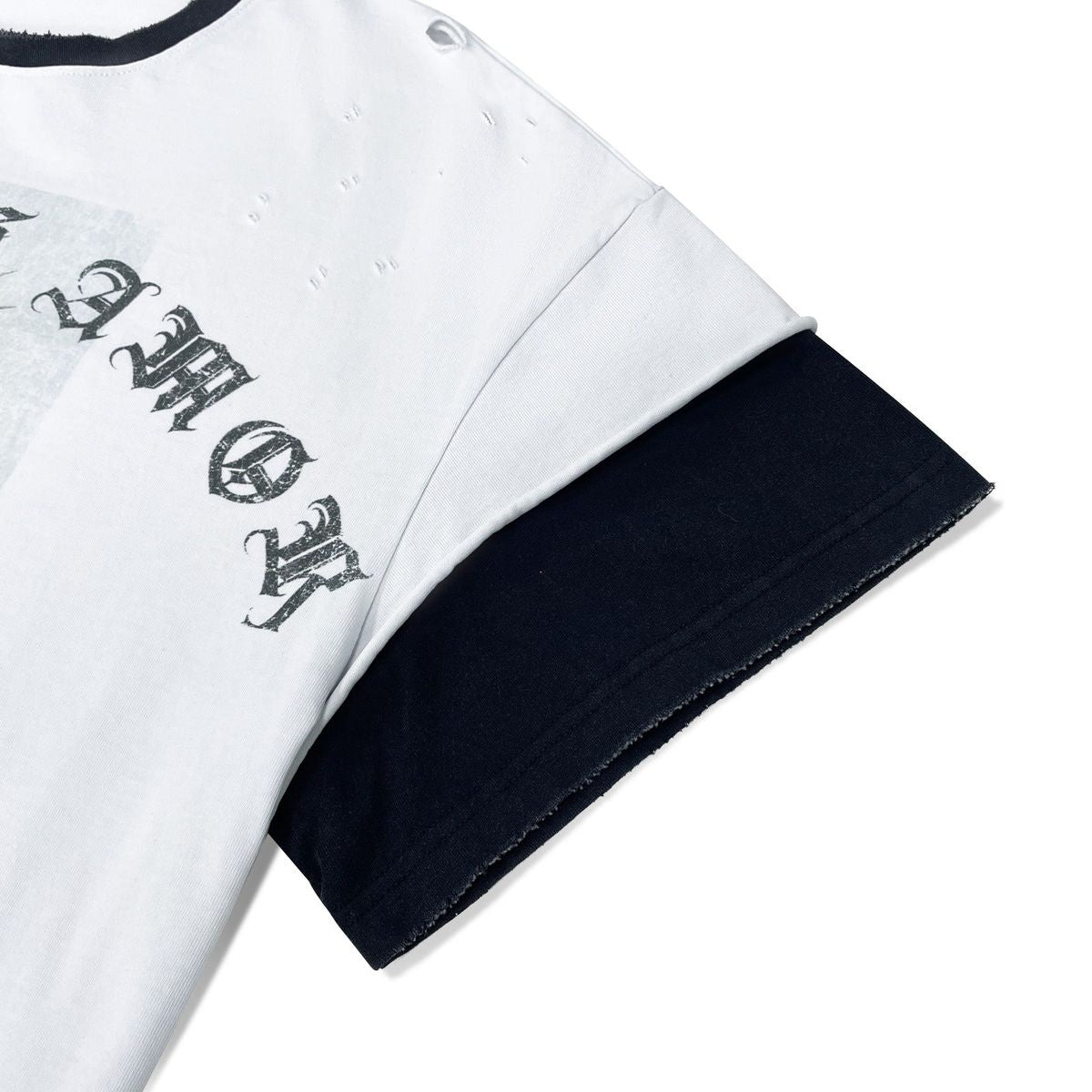 Stile De Amor White Peace of Amor T-Shirt, close-up of the navy ringer cuff and gothic lettering on the white sleeve