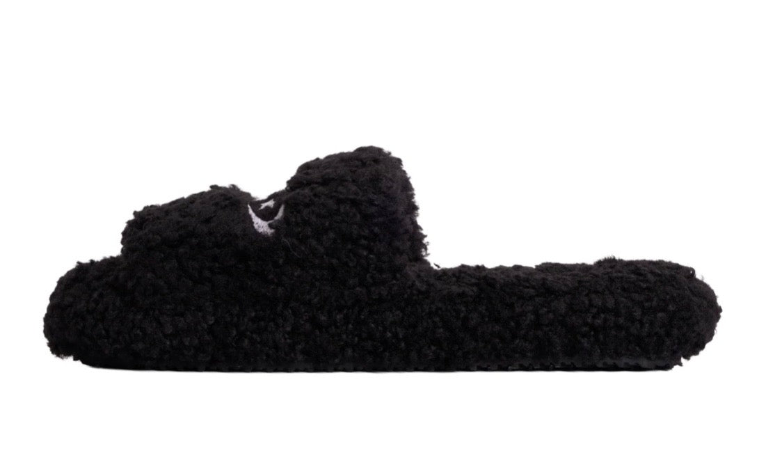 Hellstar Black Logo Slides