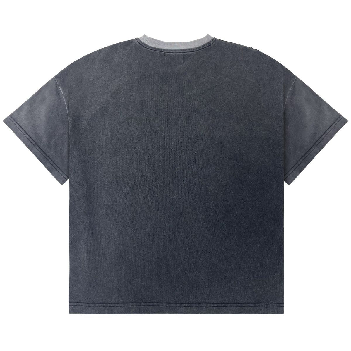 Stile De Amor 1950 Amor T-Shirt, back of the washed black boxy tee with grey collar