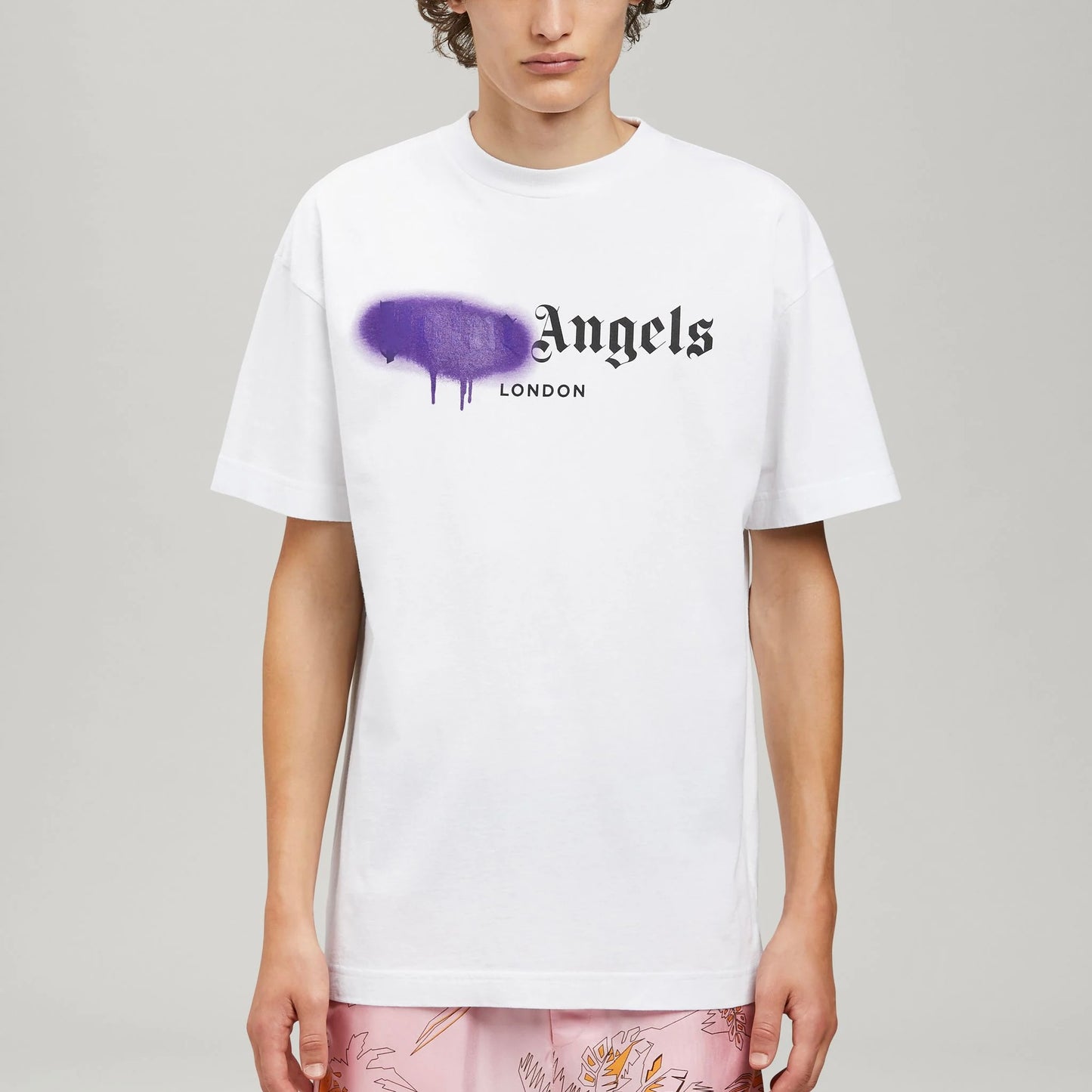 Palm Angels White Purple London Sprayed T-Shirt On Body Front