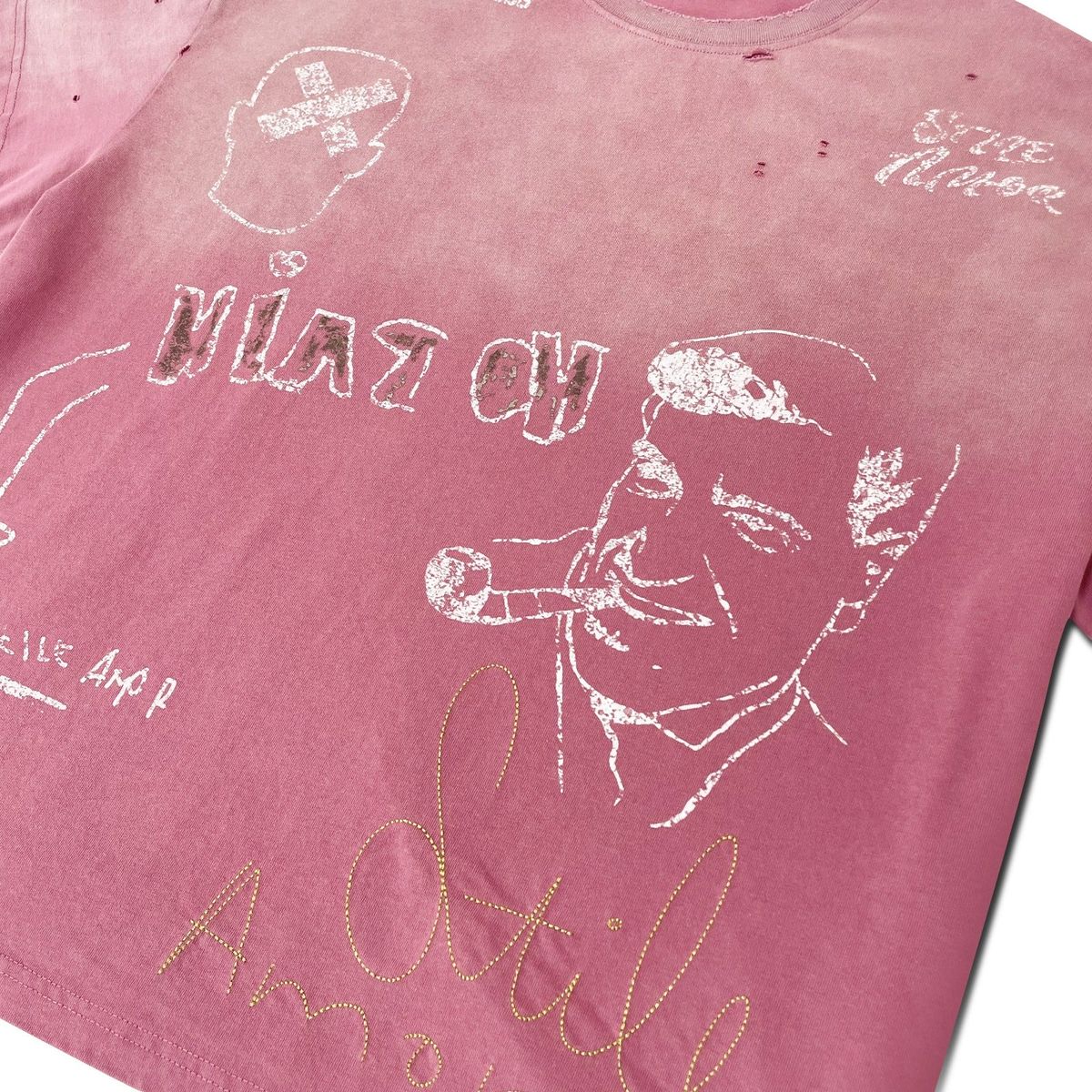 Stile De Amor Napoletano T-Shirt, close-up of the cigar portrait sketch and hand lettering