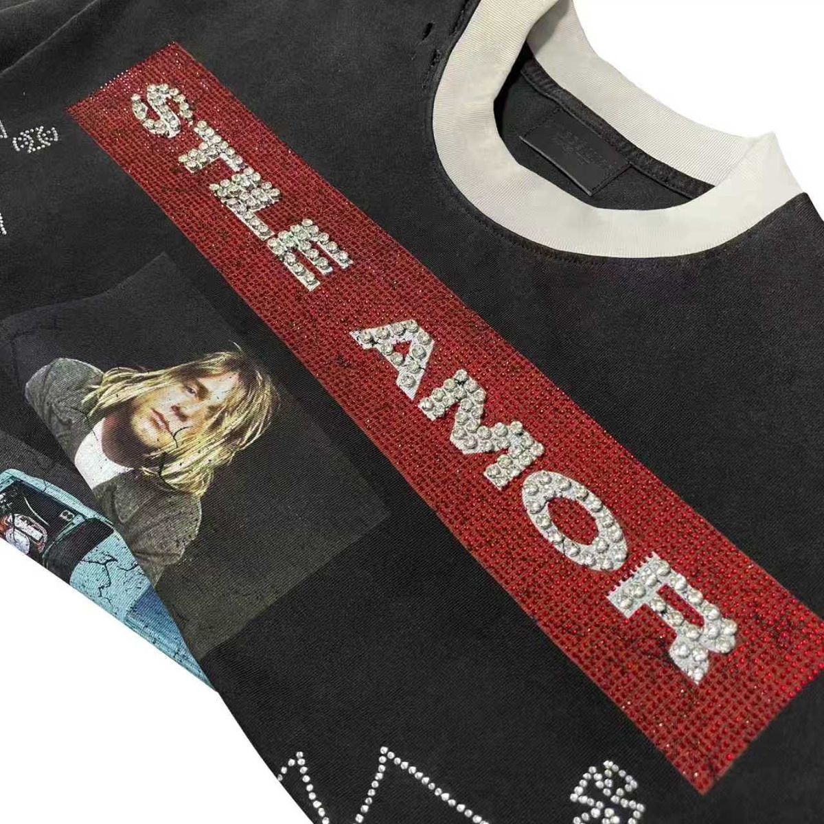 Stile De Amor Black SA World T-Shirt