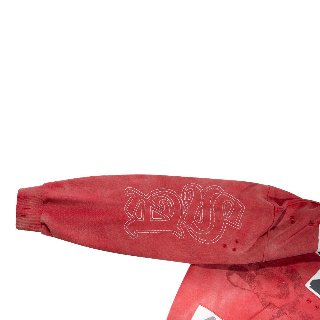 Stile De Amor Rosso Hoodie, close-up of the sleeve with outlined gothic lettering