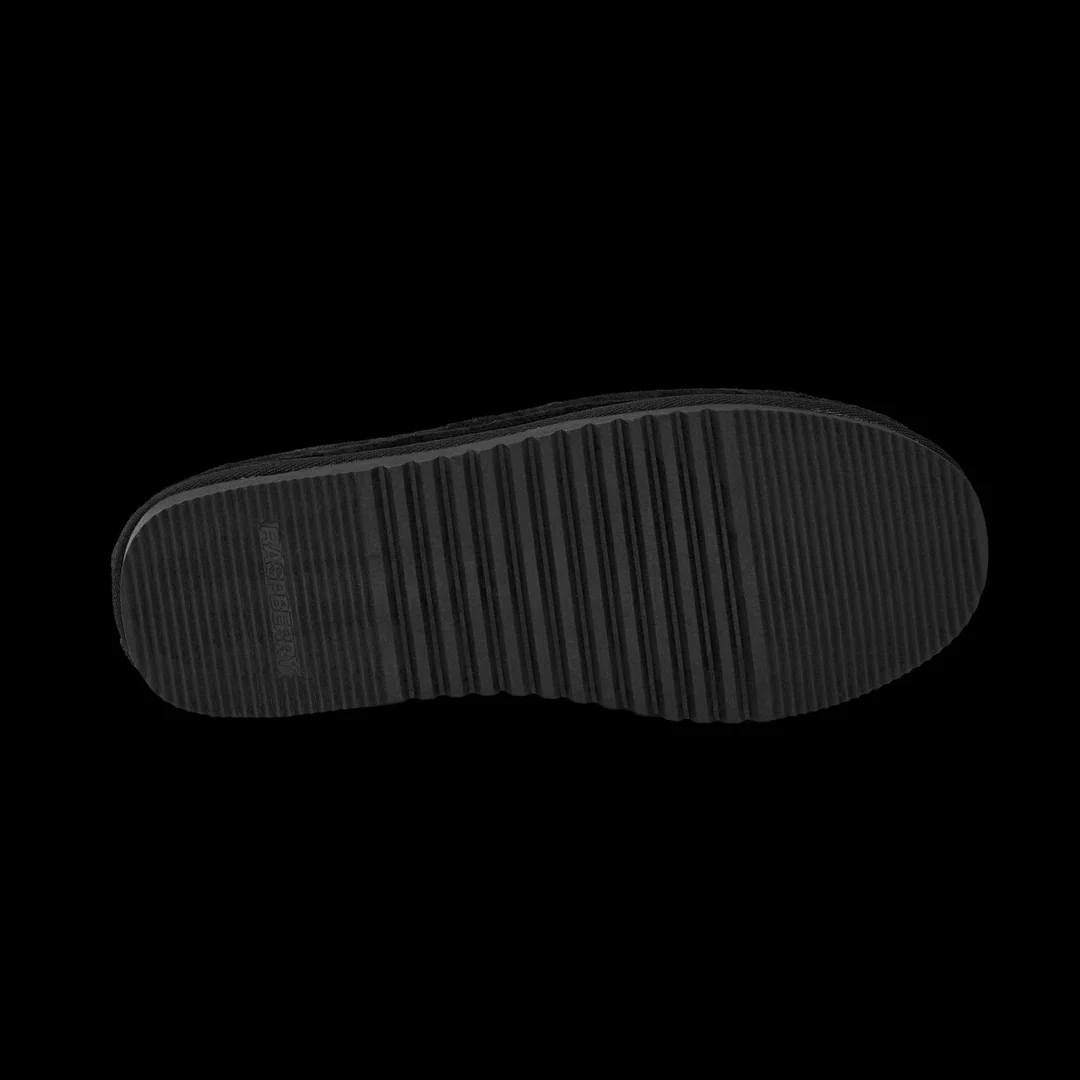 GV Gallery Deebo Slippers outsole view with horizontal tread grooves