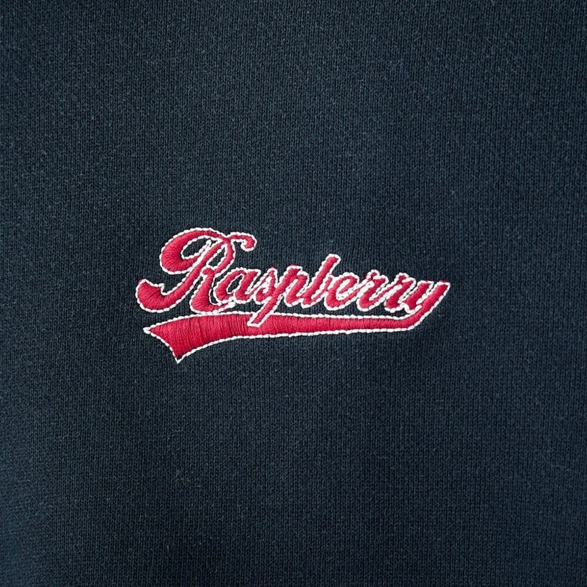 GV Gallery Zoom Half Zip