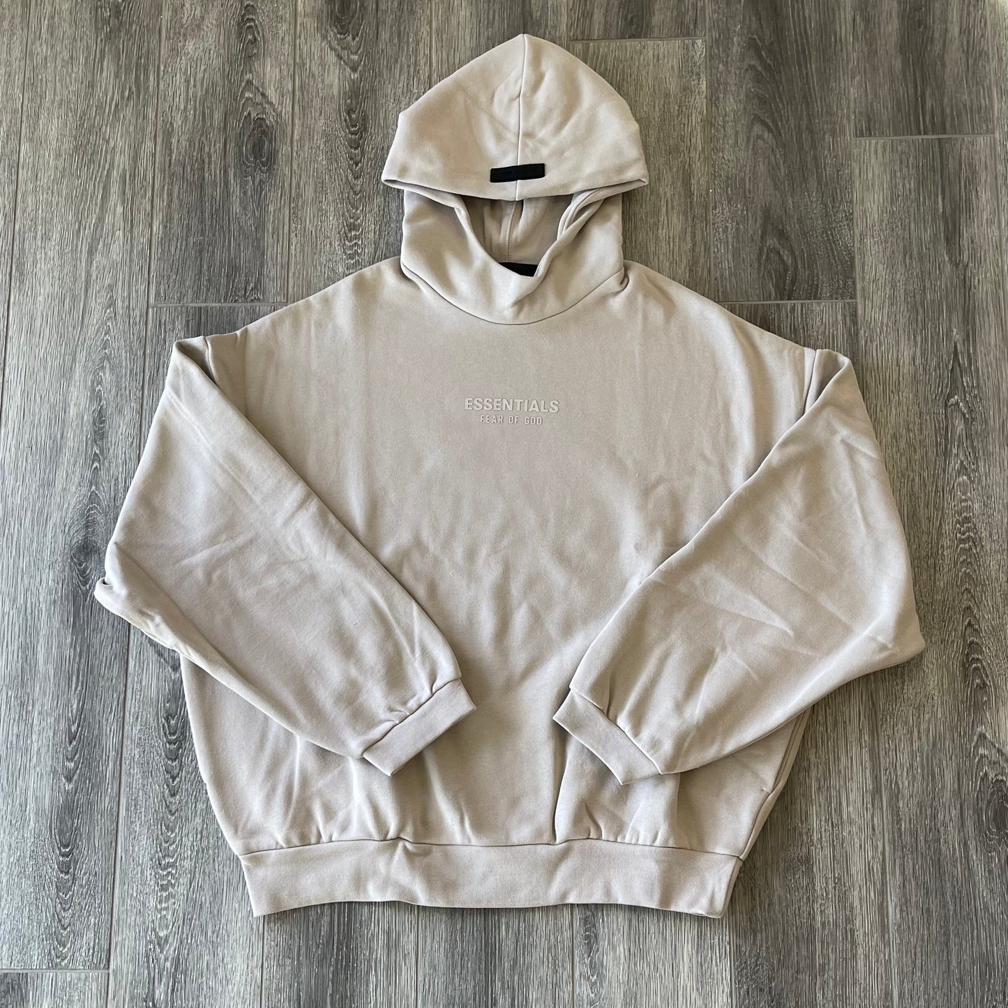 Fear of God Essentials Silver Cloud Hoodie – Soles District