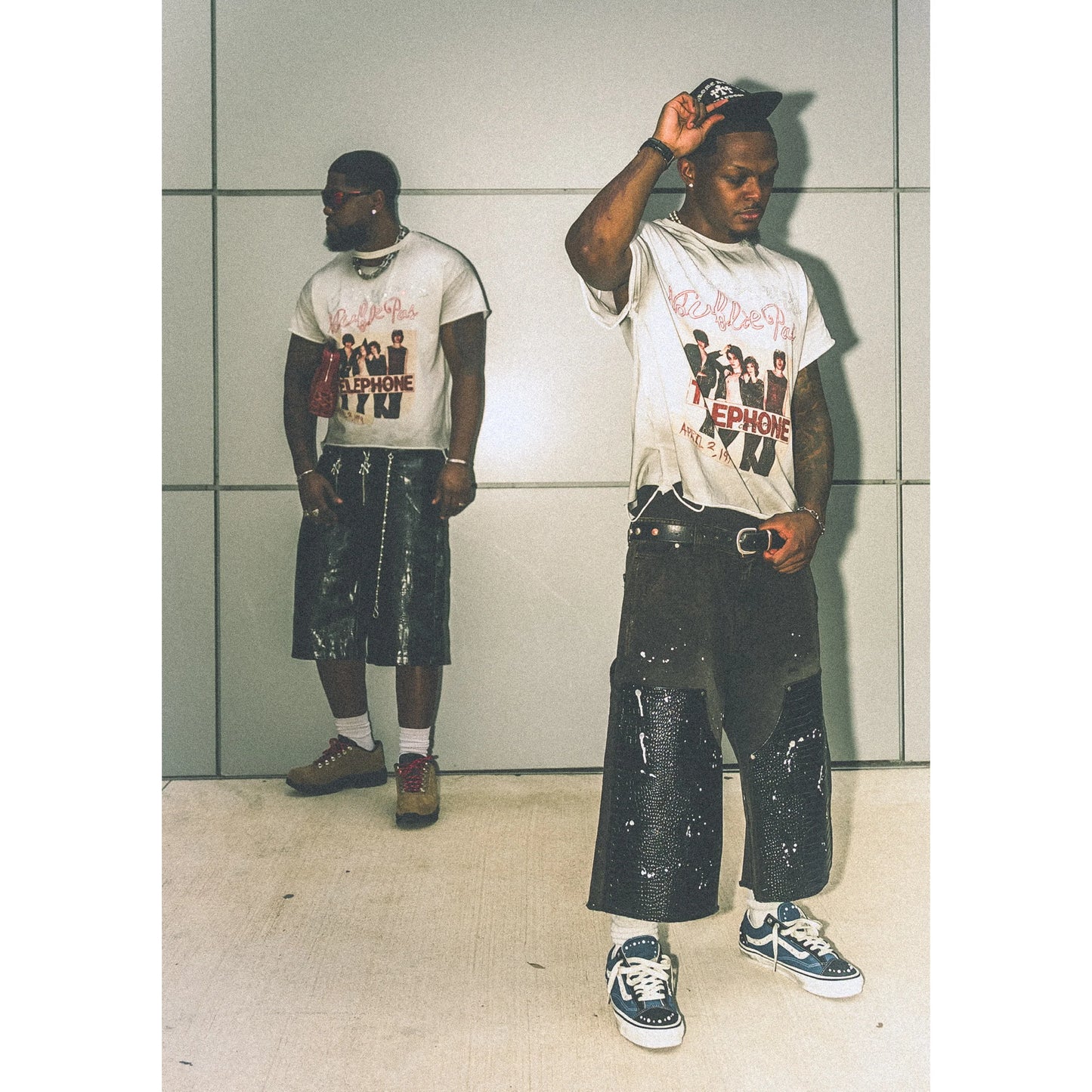 N'oublie Pas Dirty White Telephone T-Shirt