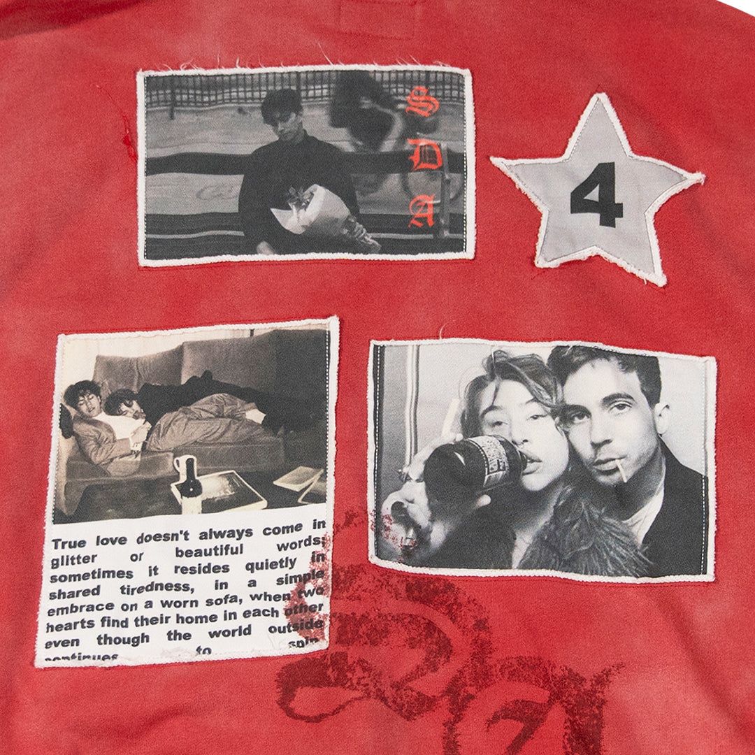 Stile De Amor Rosso Hoodie, close-up of the back photo and text patches with the star 4