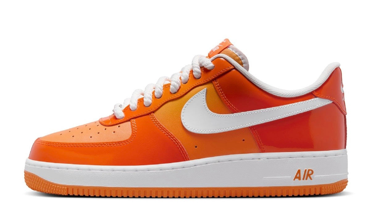 Nike Mens Air Force 1 '07 LV8 - Safety Orange