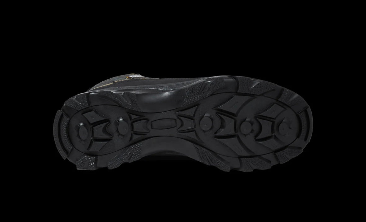 GV Gallery El Plaga Boot