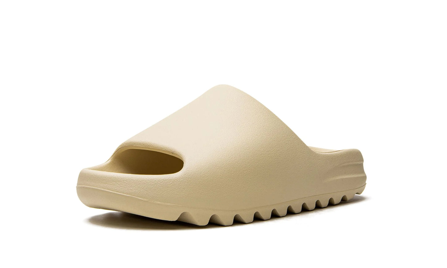 Adidas Yeezy Slide Bone Front Left