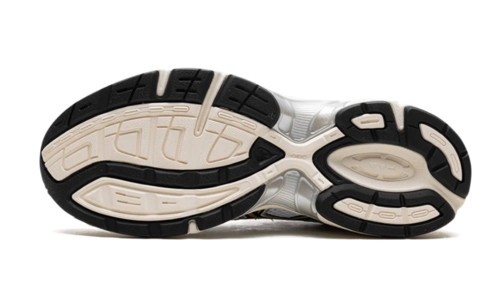 Asics Gel-1130 White Black Gold Bottom Outsole