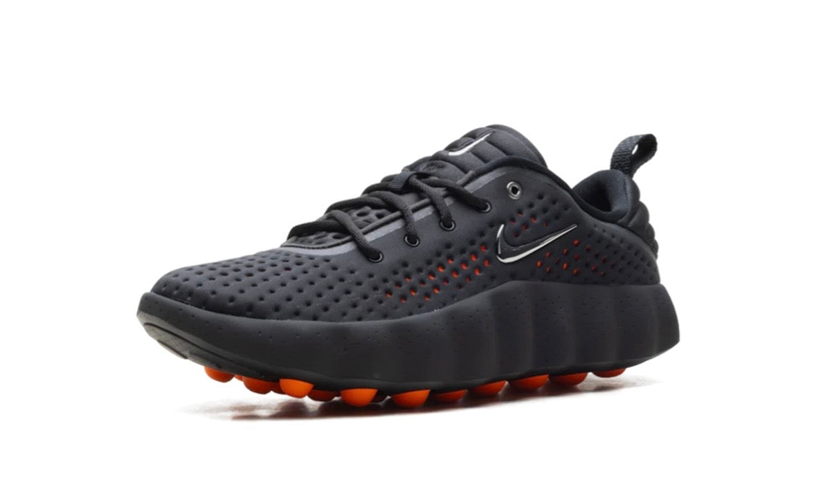 Nike Mind 002 Black Hyper Crimson