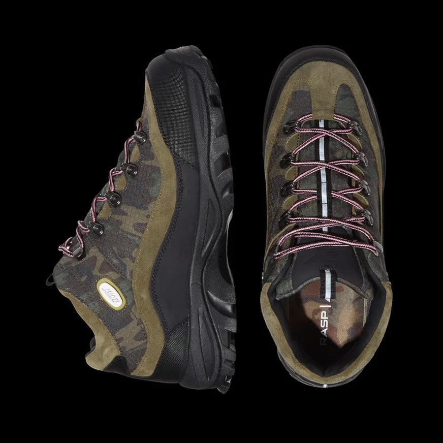 GV Gallery El Plaga Boot