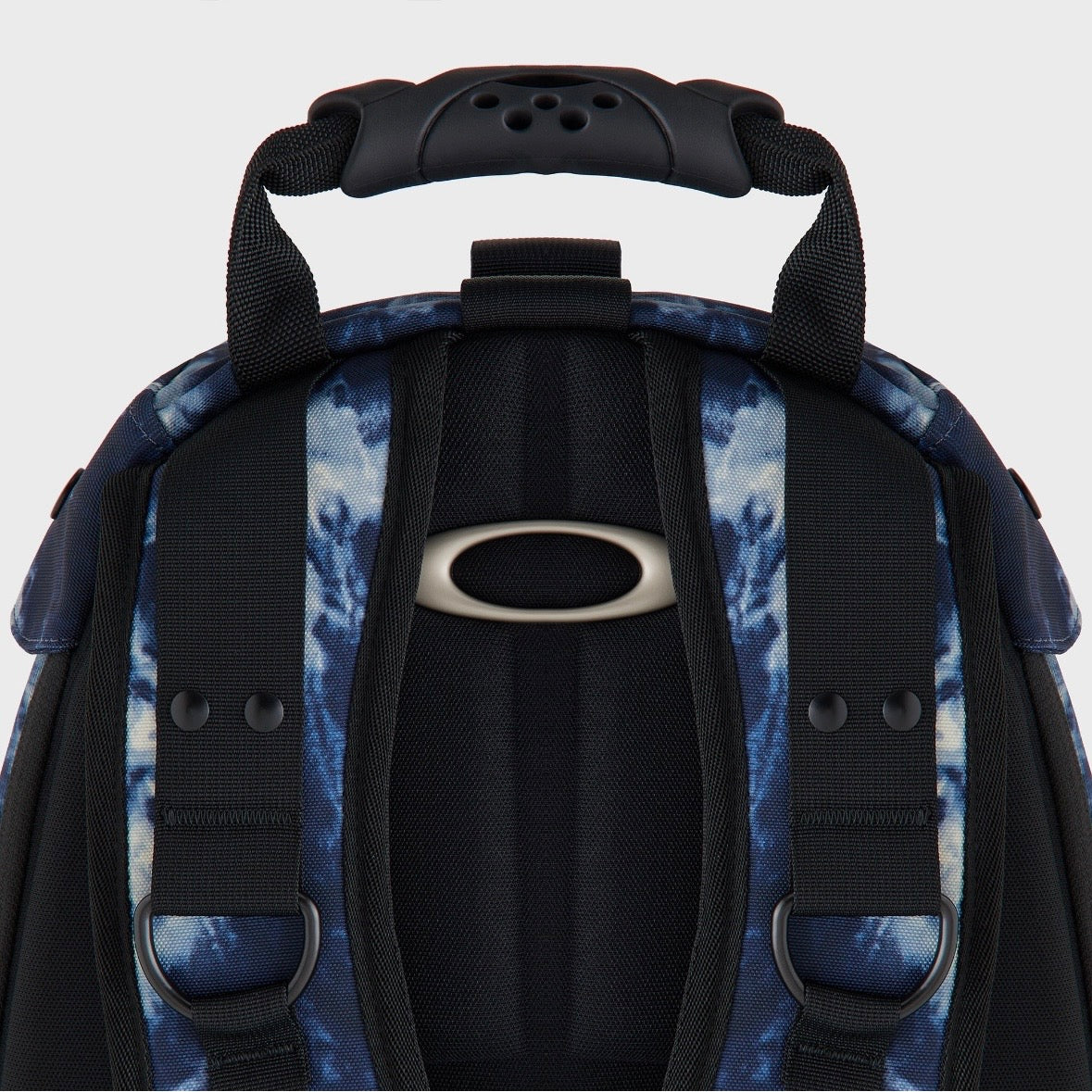 Kith Oakley Mystery Navy Icon RC Backpack