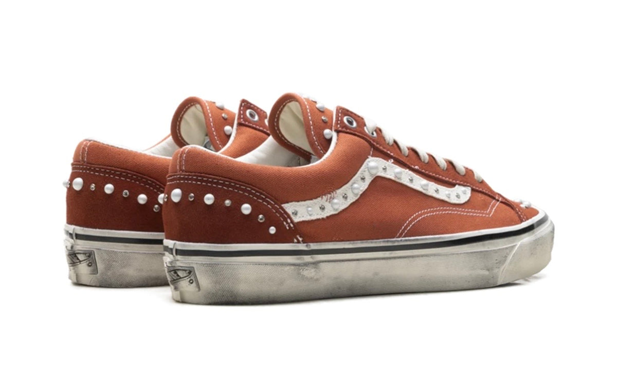 Vans LX Old Skool 36 Pearlized Pack Rust Bronze, rear three-quarter view of the pair showing pearl studs around the heel