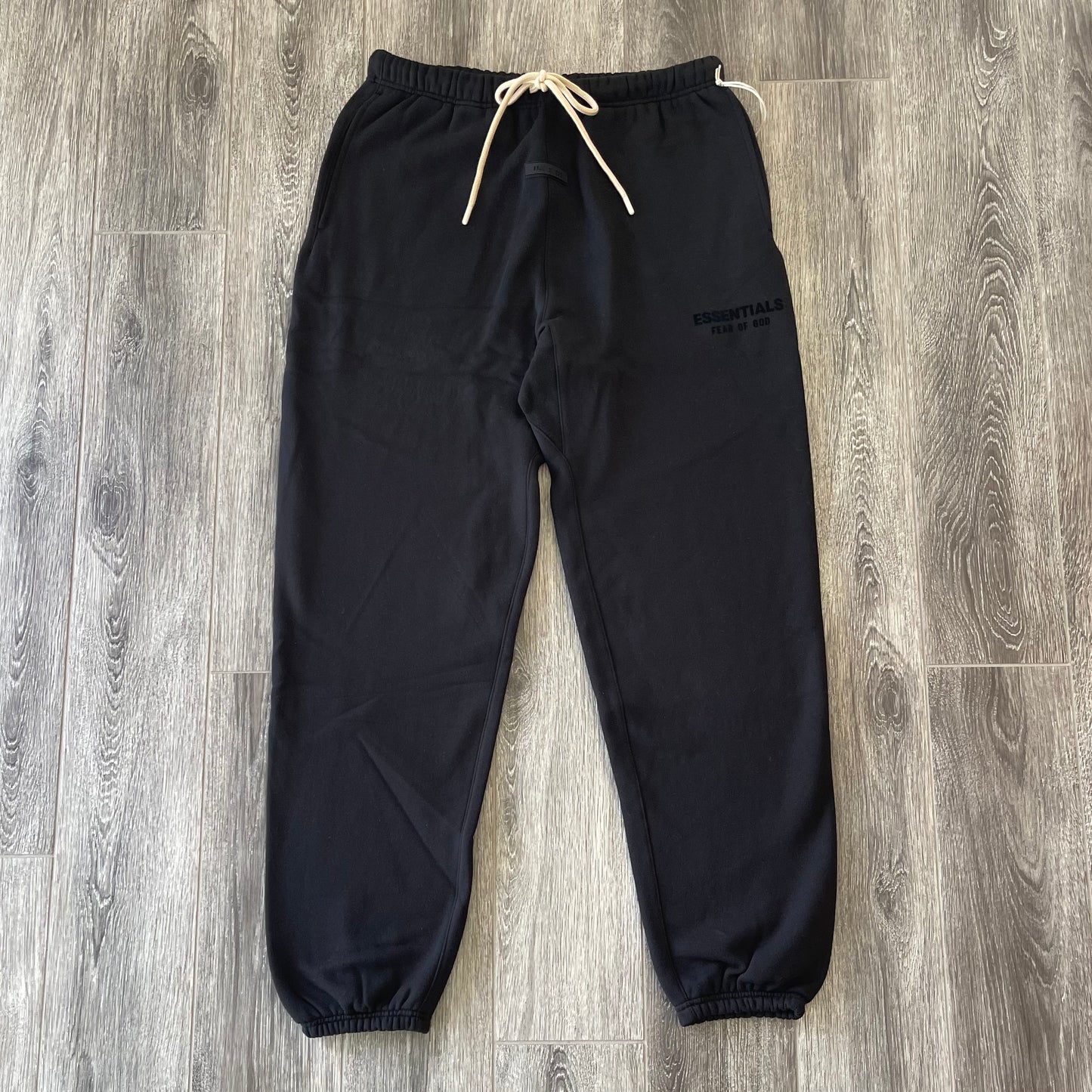 Fear of God Essentials Jet Black V2 Sweatpants – Soles District