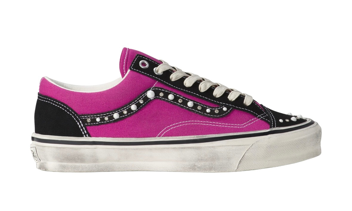 Vans OTW Old Skool 36 Pearlized Pack Pink Black, inner side view showing the pink upper and studded stripe on aged white sole