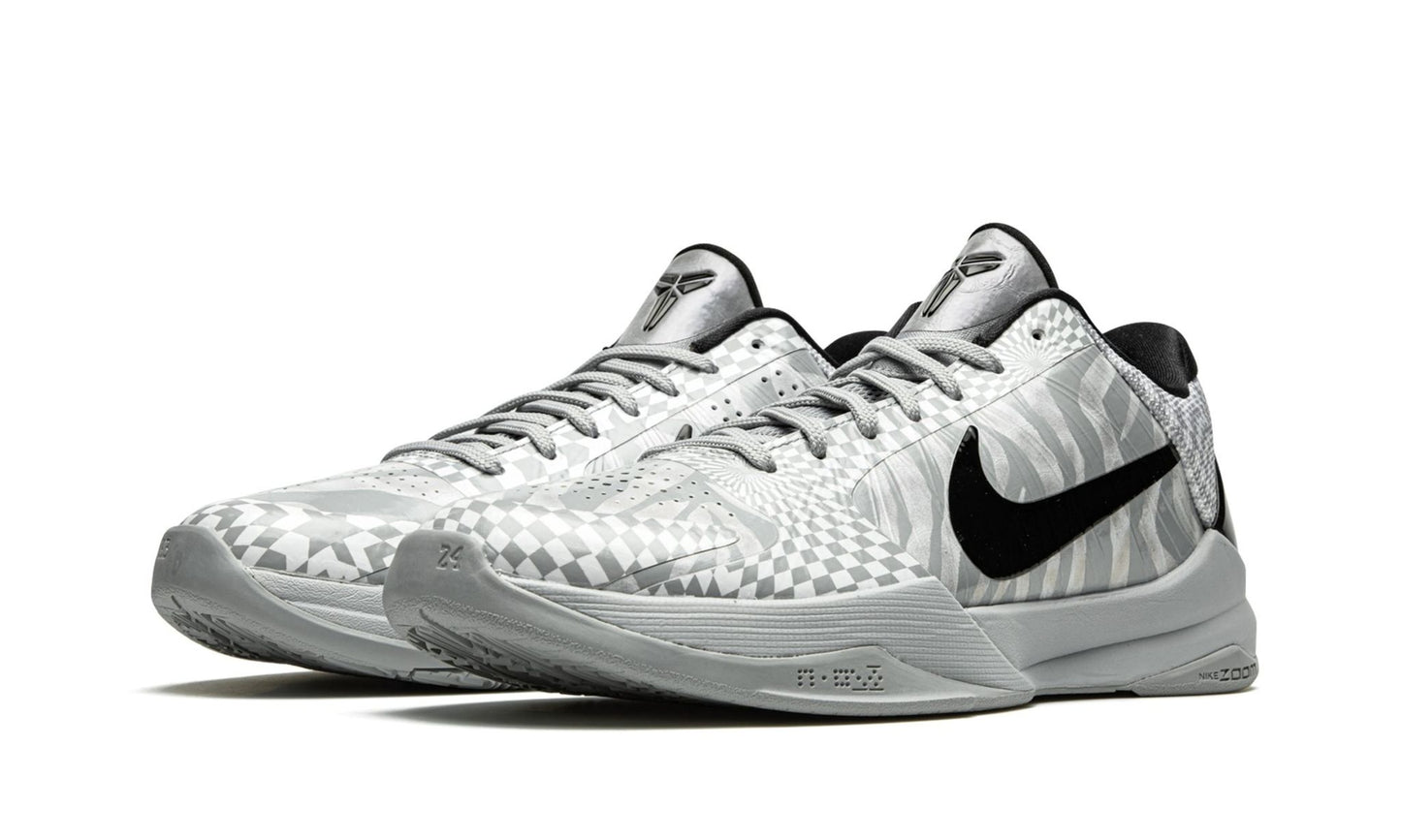 Nike Kobe 5 Protro Zebra DeMar DeRozen Front