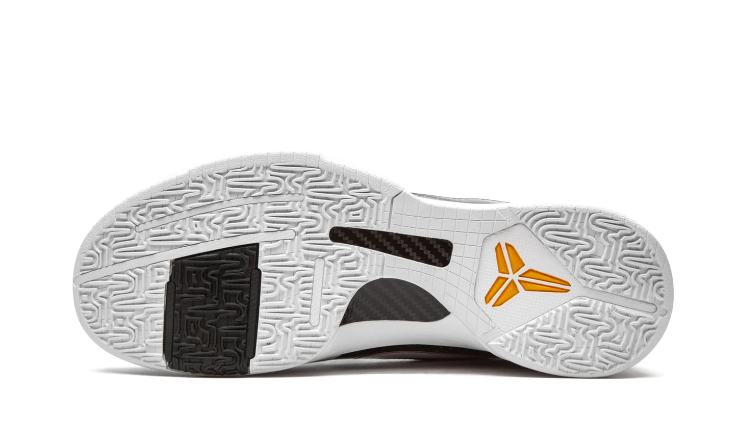 Nike Kobe 5 Protro Bruce Lee Alternate Bottom Outsole View