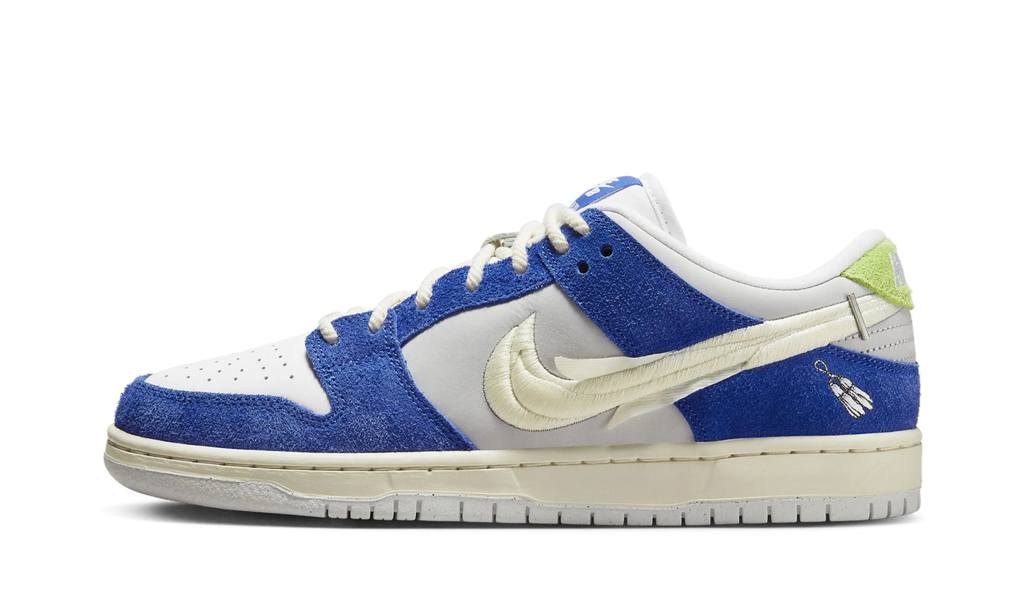Nike SB Dunk Low Fly Streetwear Gardenia Side View