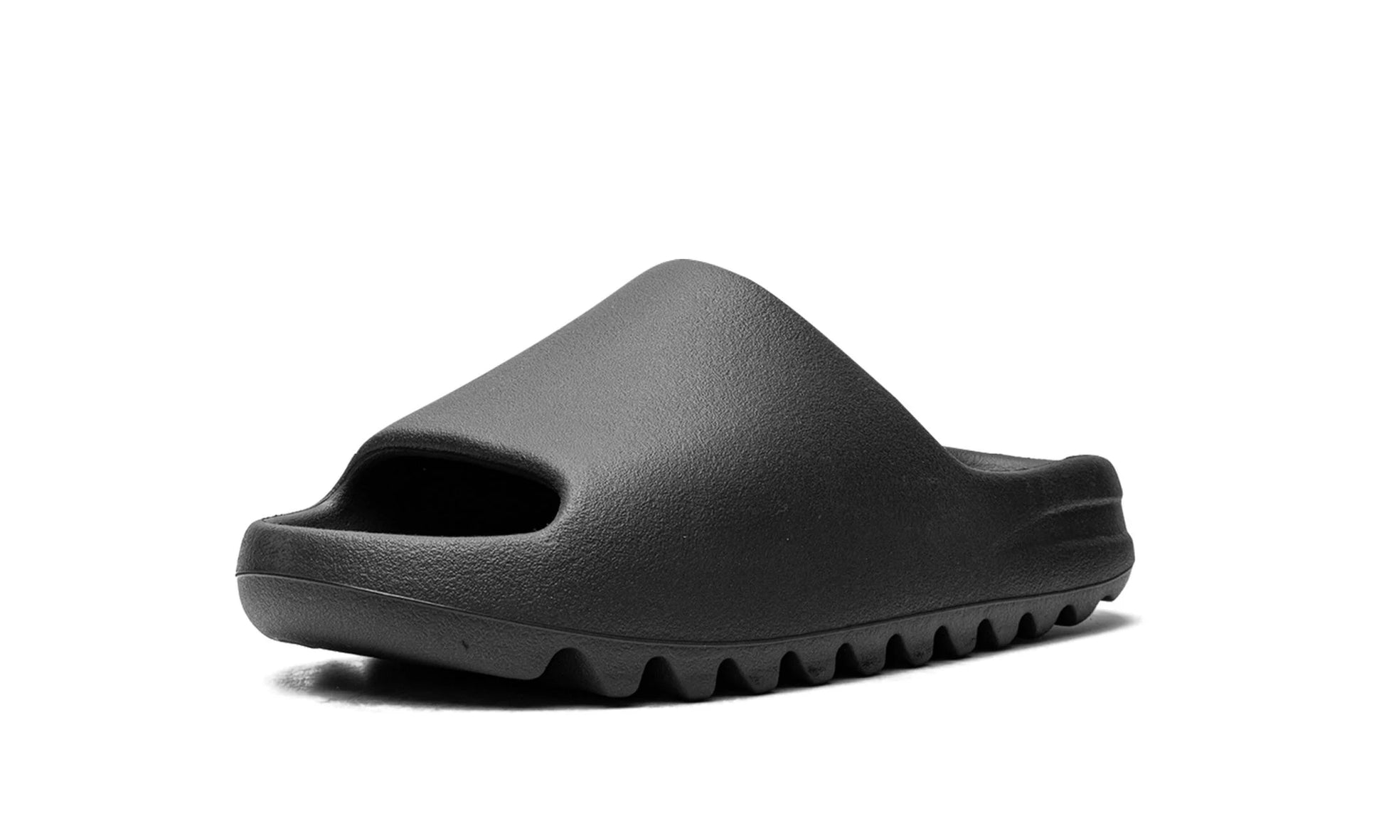 Yeezy Slide Onyx Single Shoe Front View