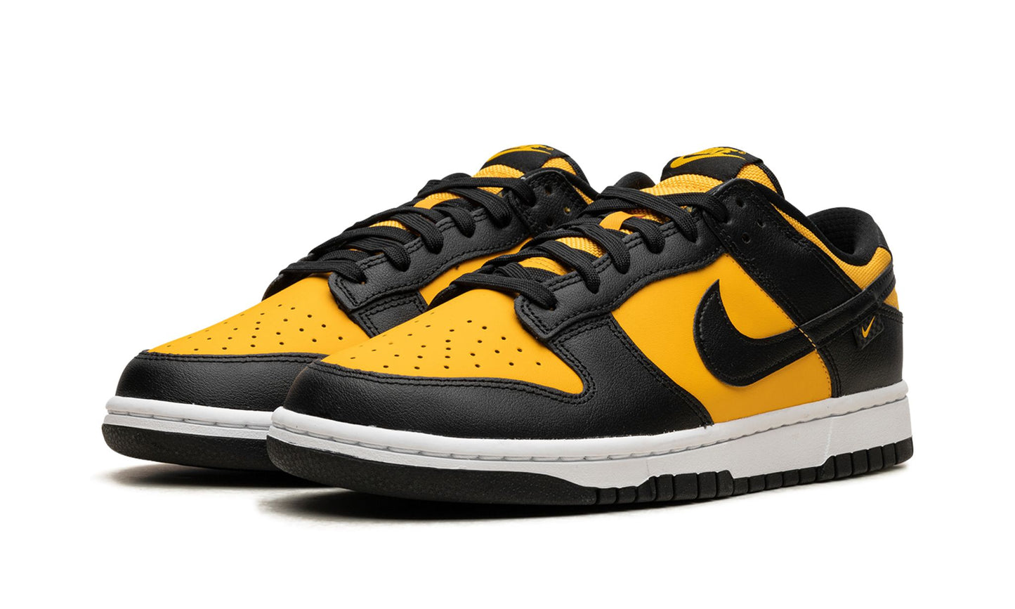 Nike Dunk Low Reverse Goldenrod Front VIew